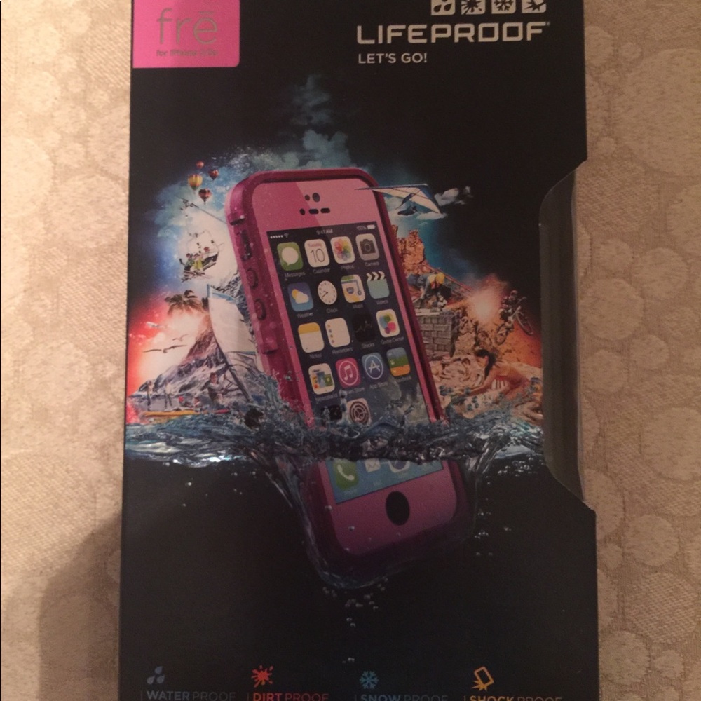 🚫 SOLD 🚫 lifeproof case 5/5s